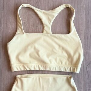 Butter Yellow Set Active Sports Bra & Leggings